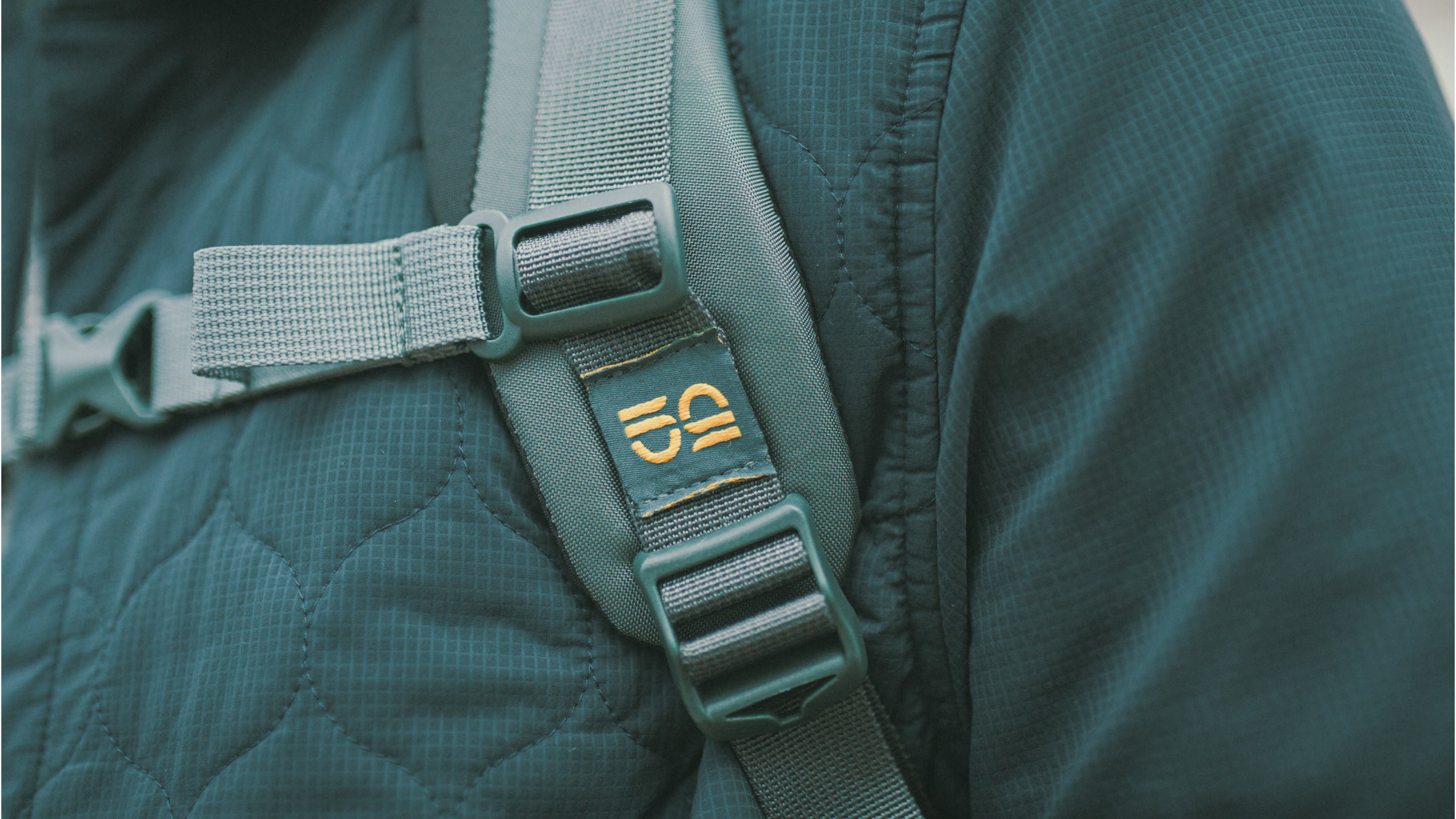 FiftyFiftyGear-diaper-backpack-for-dads-chest-strap