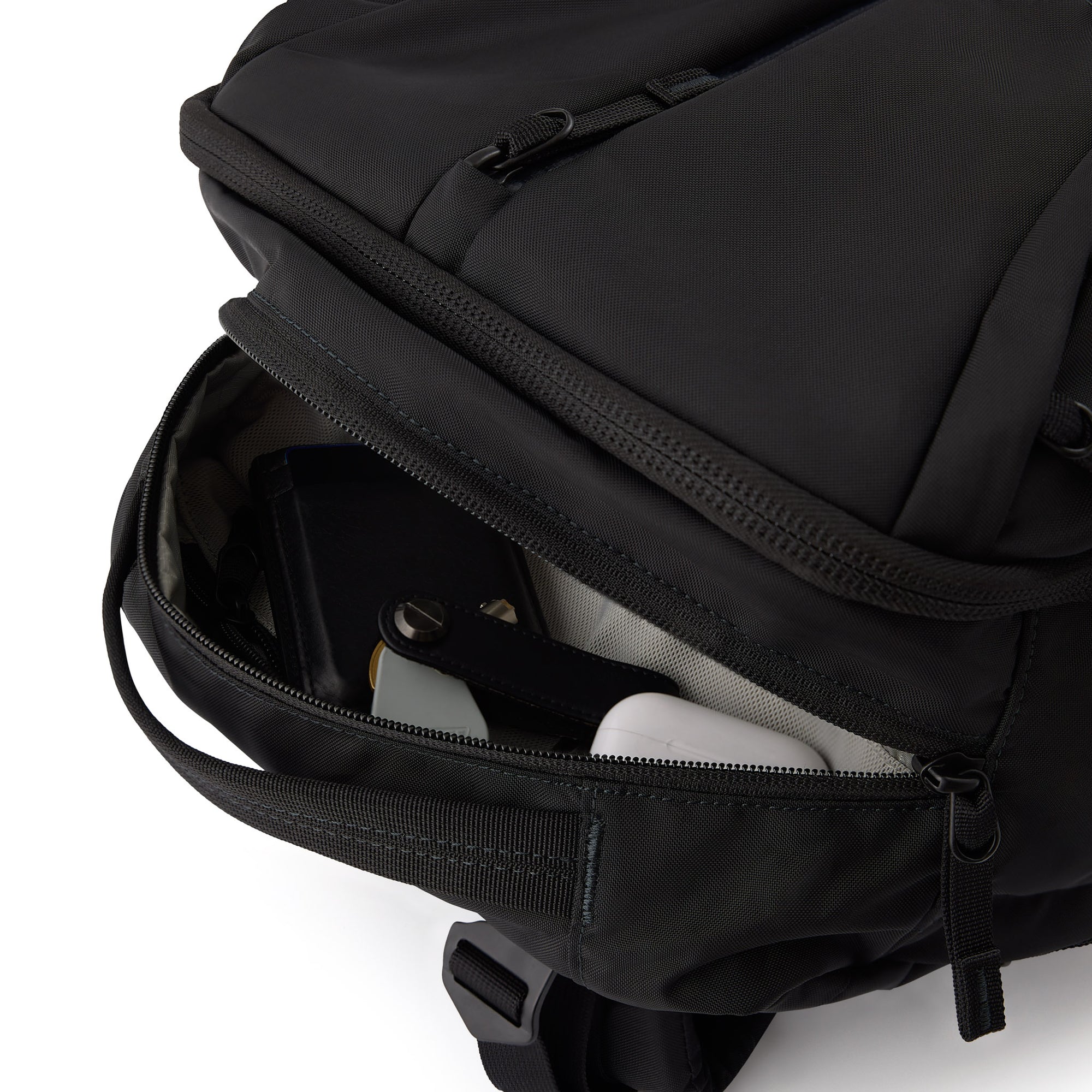 Steady 26L Travel Diaper Backpack