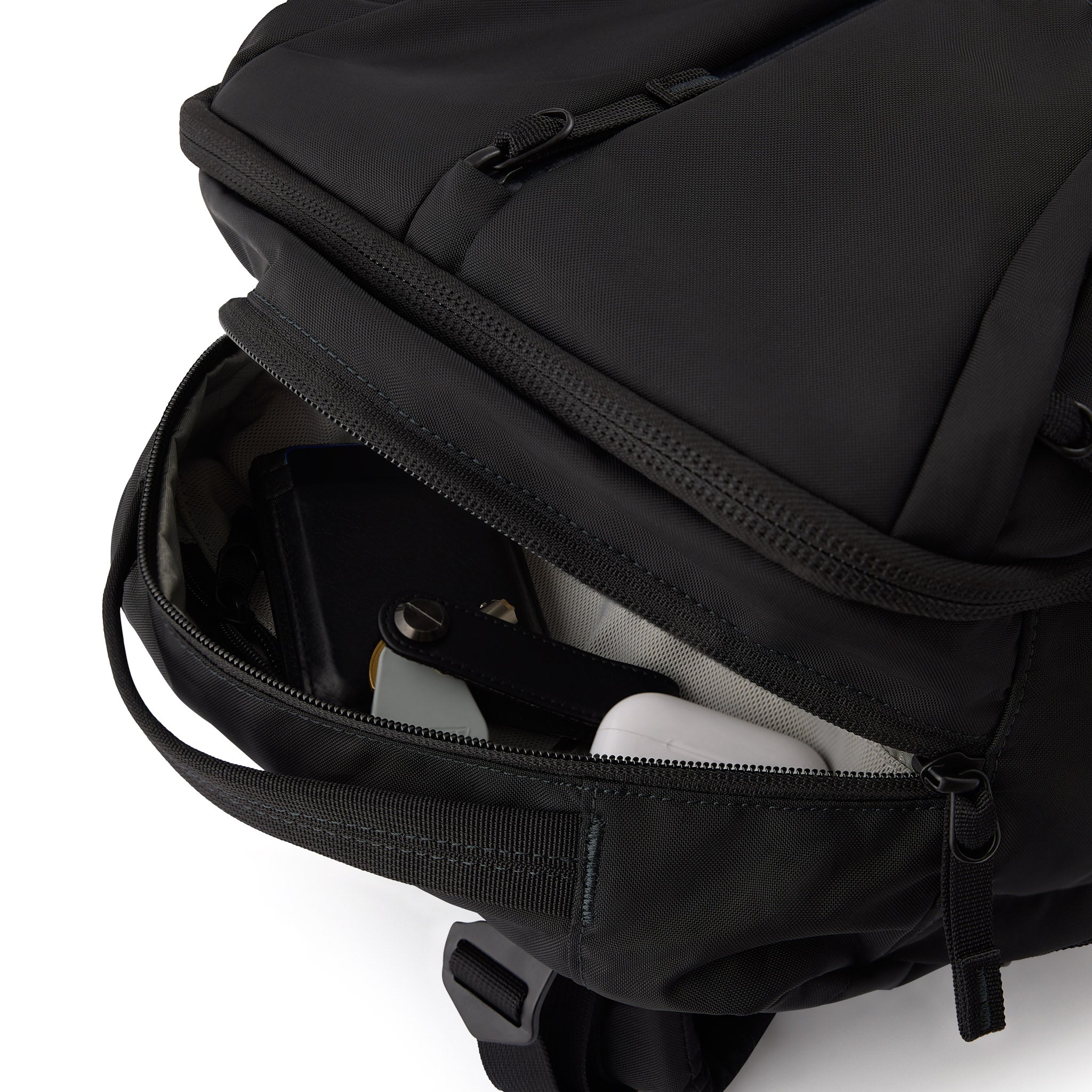 Steady 26L Travel Diaper Backpack