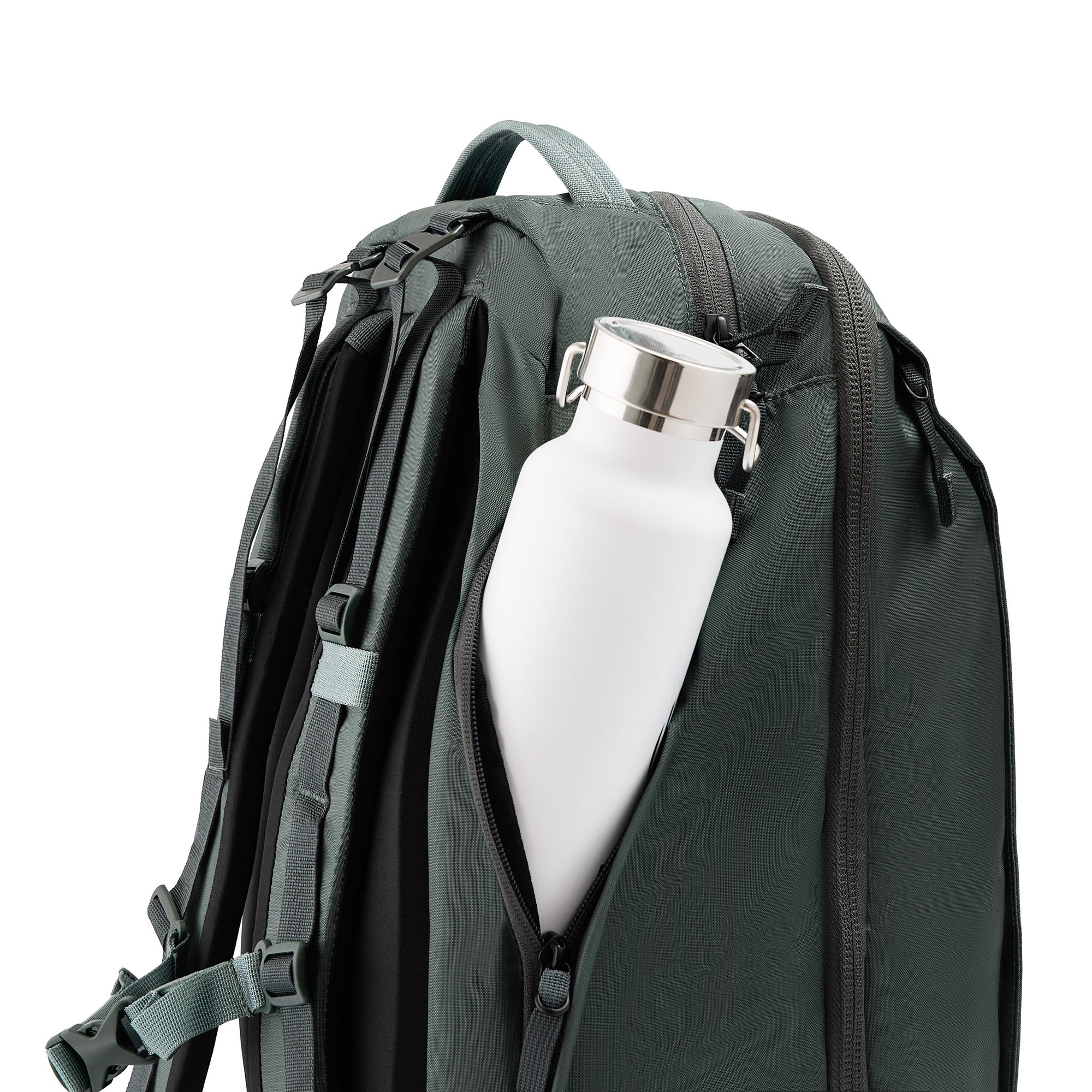 26l weekend travel backpack Steady 26L